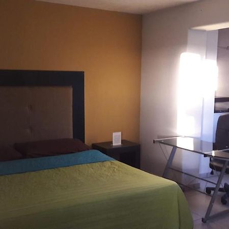 Guamuchil Hotel Flores מראה חיצוני תמונה