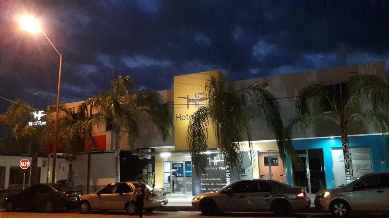Guamuchil Hotel Flores מראה חיצוני תמונה